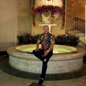 Meet your Posher, Flori